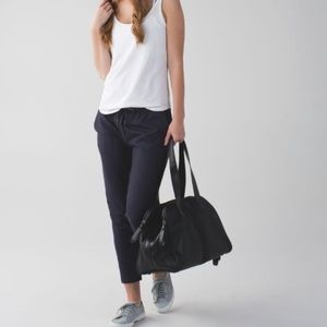 Lululemon Jet Crop Slim size 4 Denim Blue Color